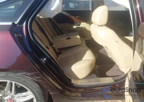 2019 Jaguar Xj Xj50 V6/Xjl Portfolio из США, поврежденный, VIN SAJWA2G78K8W20526